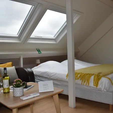 Gastenverblijf De Arend Guest house 4*