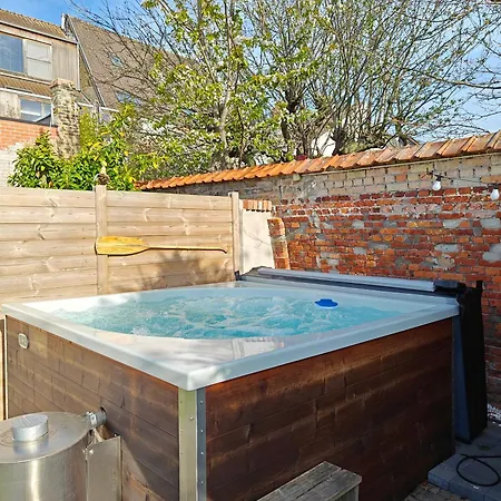 Gastenverblijf De Arend Guest house