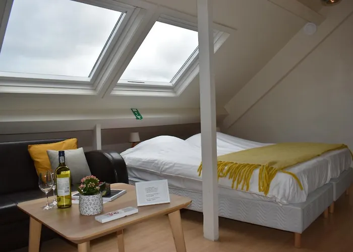 Gastenverblijf De Arend Guest house 4*